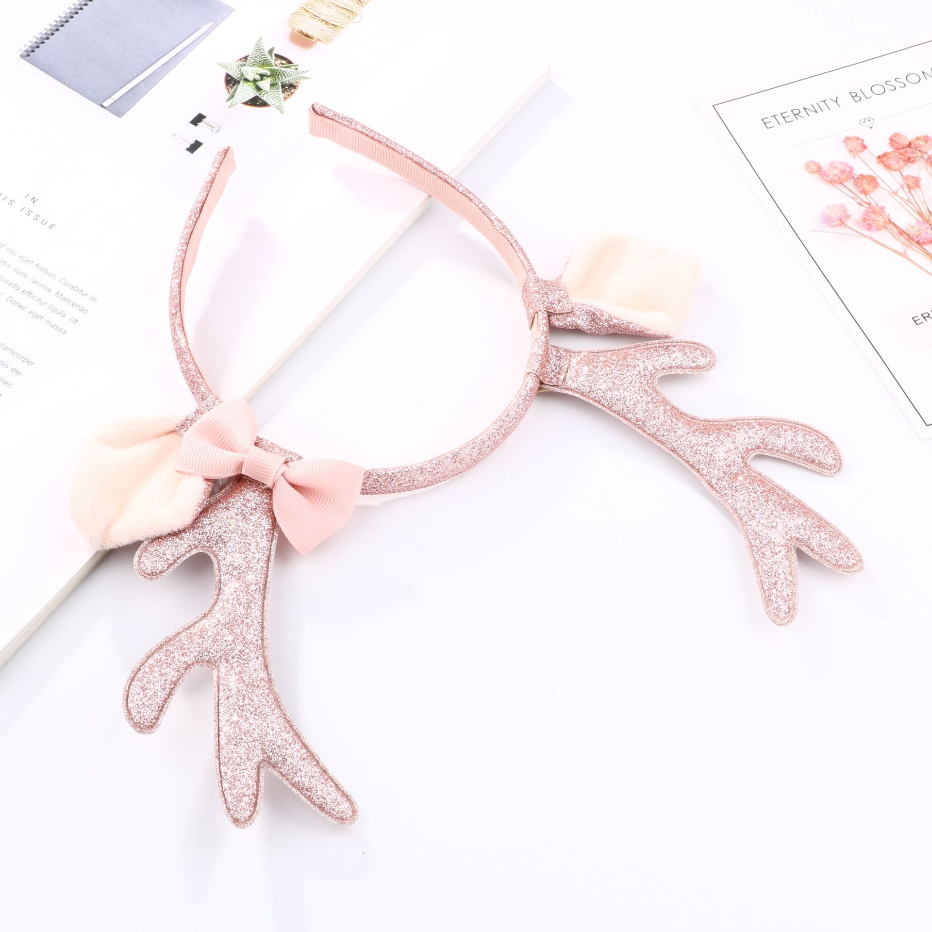 Urocza różowa opaska na głowę  – Cosplay Prop Bow recenzja i cena