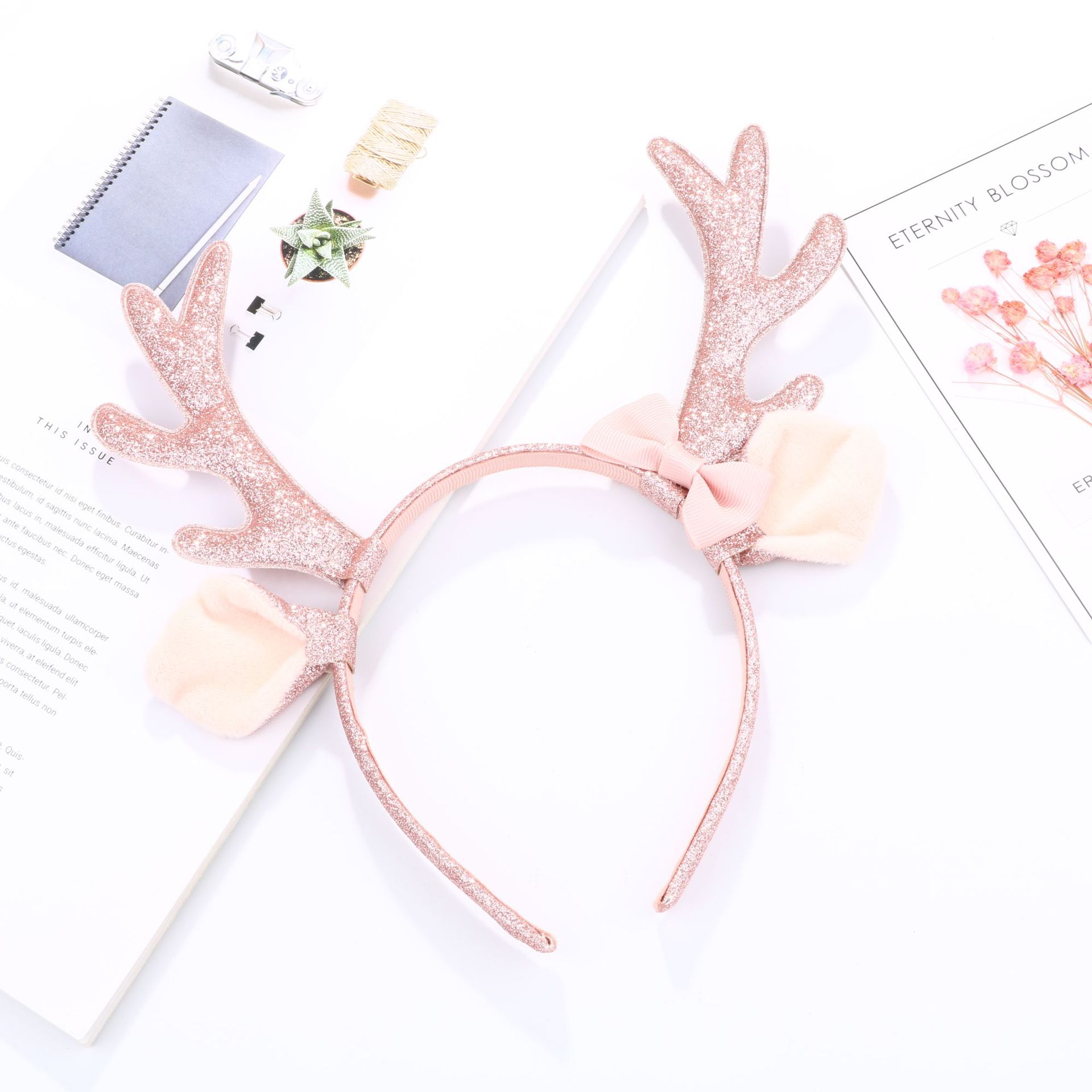 Urocza różowa opaska na głowę  – Cosplay Prop Bow recenzja i cena